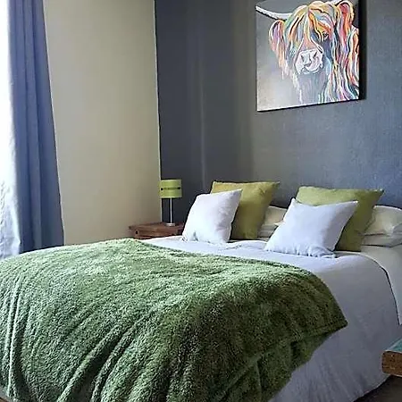 The Ship Bed and breakfast