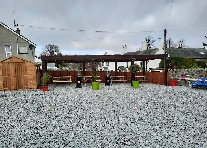 The Ship فندق مبيت وإفطار Bardsea