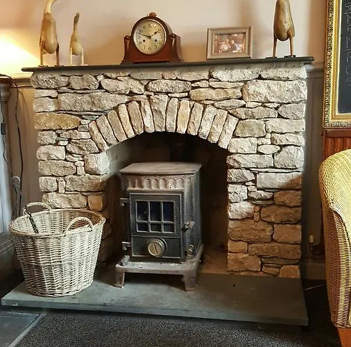 فندق مبيت وإفطار The Ship