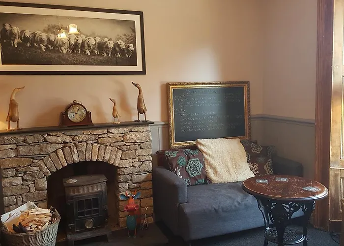 The Ship فندق مبيت وإفطار Bardsea