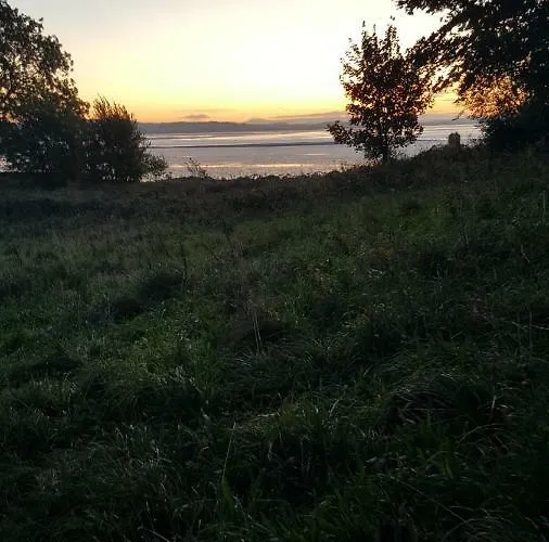 The Ship فندق مبيت وإفطار